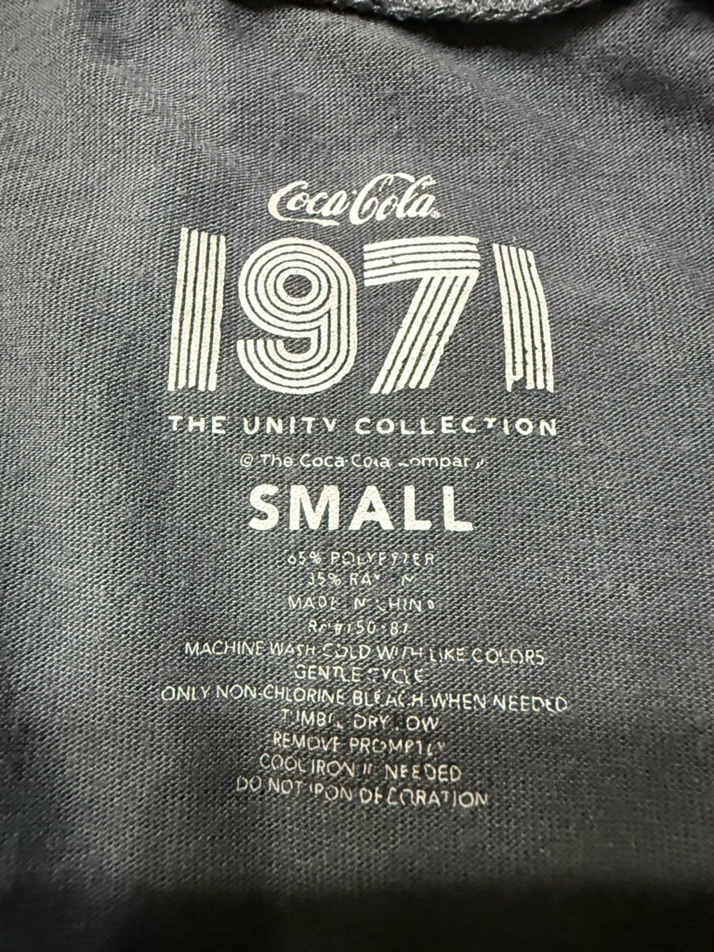 Coca-Cola Gray Graphic Tee with White 1971 Logo - Picture 4 of 4